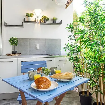 شقة Les Terrasses بوزولي