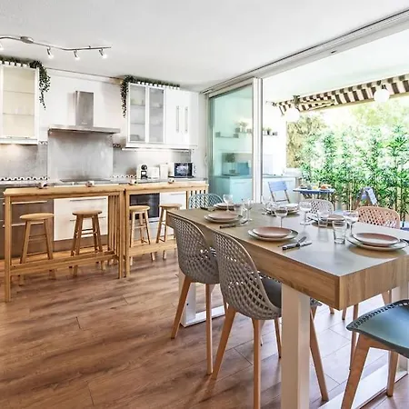 Les Terrasses Apartment *